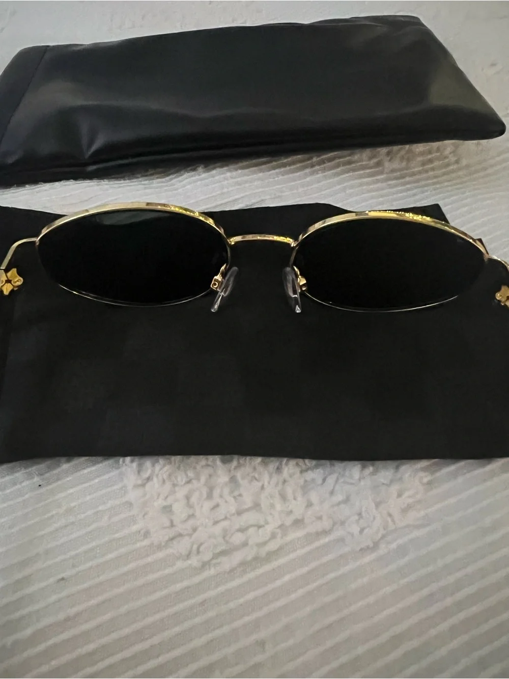 Steve Madden Gold Frame Black Lens Oval Sunglasses